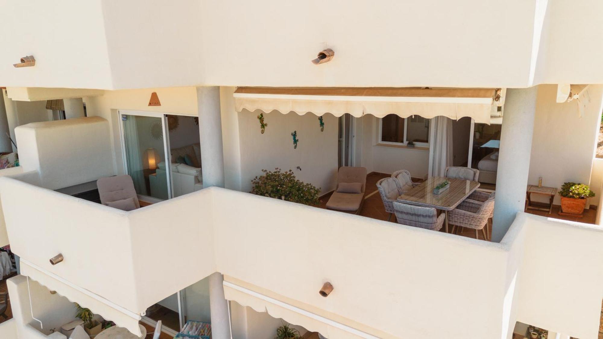 Appartement With Private Terrace, Just 10 Minutes By Car From Elviria Beach,
